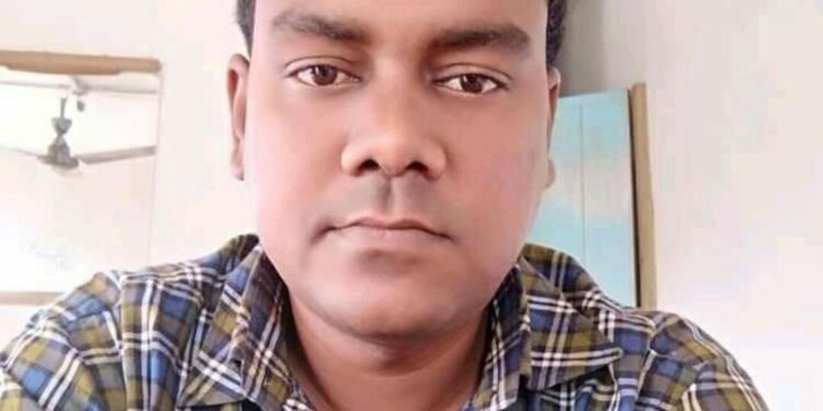 কালনায় ভিলেজ পুলিশের ঝুলন্ত দেহ উদ্ধার ঘিরে চাঞ্চল্য