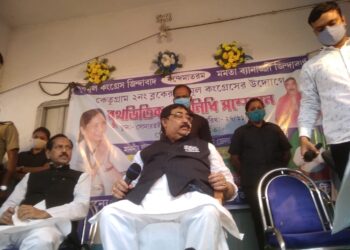 পুরুষ মানুষের মেজাজ থাকা দরকার ঃ অনুব্রত