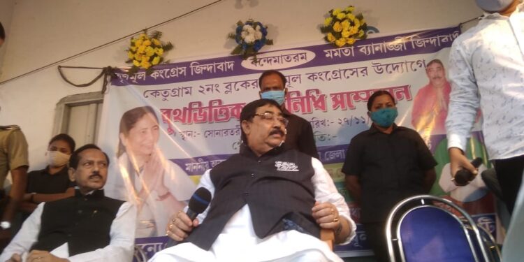 পুরুষ মানুষের মেজাজ থাকা দরকার ঃ অনুব্রত