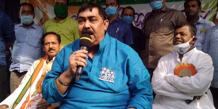 “ট্রাম্প শেষ হল, এবার মোদির সময় হয়ে এসেছে”ঃ অনুব্রত