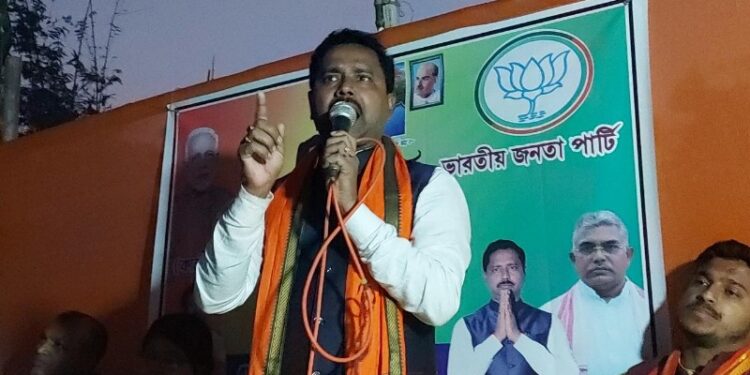 কাটোয়ায় প্রচারে ঝাঁঝ বাড়াচ্ছে বিজেপি