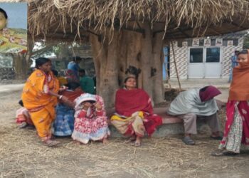 ছেলের রোগের কারনে মানসিক অবসাদে আত্মঘাতী ভাতাড়ের বধু