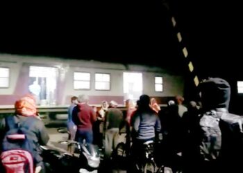 কালনায় বড়োসড়ো দুর্ঘটনা থেকে রক্ষা পথচারীদের