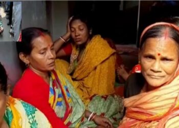 হুগলির তারকেশ্বরে বিজেপি কর্মীর ঝুলন্ত দেহ উদ্ধার,চাঞ্চল্য