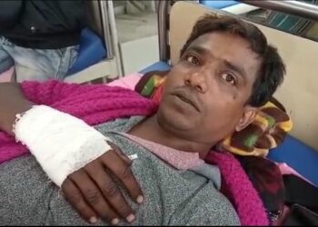 কালনায় বিজেপি ও তৃণমূল সমর্থক দুই পরিবারের মধ্যে হাতাহাতি,ভাঙচুরের ঘটনায় উত্তেজনা