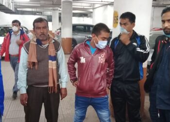 ভাতাড়ের সাংবাদিকের প্রচেষ্টায় বাড়ি ফিরল ত্রিপুরার মানসিক ভারসাম্যহীন যুবক