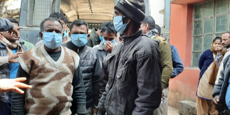 মঙ্গলকোটে তৃণমূল নেতা খুনের ঘটনায় গ্রেফতার ৮