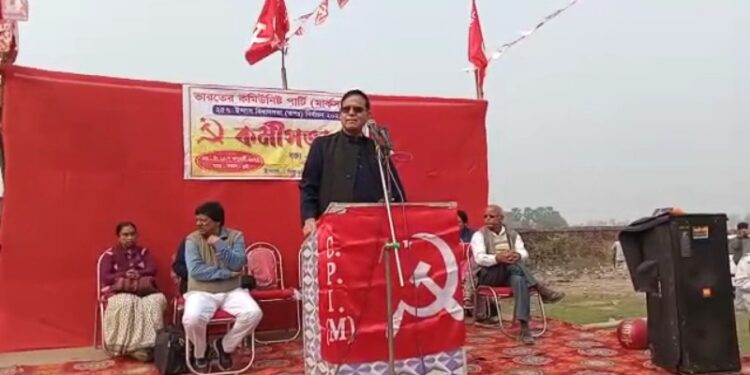 ‘বিজেপি-তৃণমূল নিজেদের বউ আর গার্লফ্রেন্ড অদলবদল করছে’, কটাক্ষ সিপিএম নেতা সেলিমের