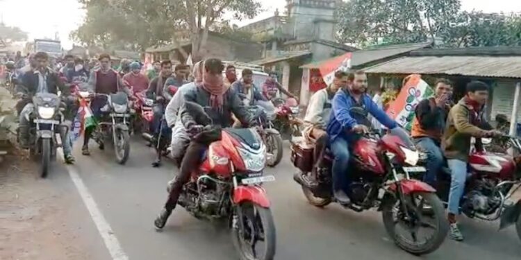 মঙ্গলকোটে তৃণমূলের বাইক র্যালি