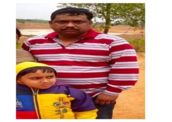 ভাতাড়ে ট্রাক্টর-বাইক সংঘর্ষ,মৃত্যু বাবা ও ছেলের