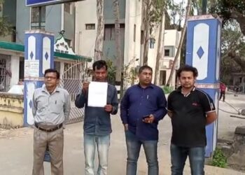 পরিবর্তন যাত্রায় যোগ দেওয়ার অপরাধে বিজেপির নেতা-কর্মীদের বাড়িতে গিয়ে হুমকি দেওয়ার অভিযোগ শাসকদলের বিরুদ্ধে