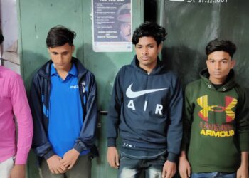 মানিকচকে চোরাই বাইকসহ গ্রেফতার ৪ দুষ্কৃতি