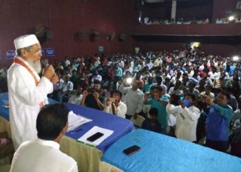 “নাস্তিক সিপিএম আস্তিক পীর সাহেবের হাত ধরেছে আর দেশের সম্পত্তি বেচতে আসছে  বিজেপি” :  সিদ্দিকুল্লাহ