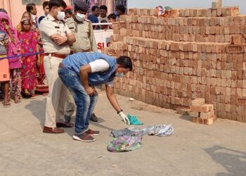 বর্ধমানে বোমা বিস্ফোরণের ঘটনার তদন্তে সিআইডি ও ফরেনসিক দল, নিহত ও আহত শিশুর পরিবারের সঙ্গ দেখা শিশু সুরক্ষা কমিশনের চেয়ারপর্সন