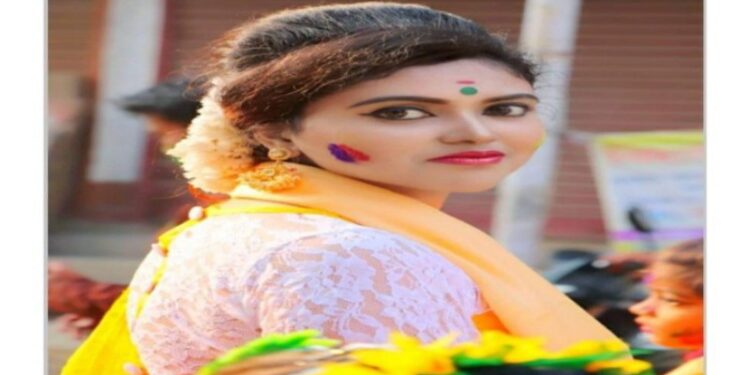 সন্তান না হওয়ায় মানসিক নির্যাতনের অভিযোগ, আত্মঘাতী কাটোয়ার নৃত্যশিল্পি