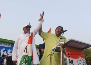 ‘তৃণমূল ২২০ থেকে ২৩০ টা আসন পাবে’ দাবি অনুব্রতর