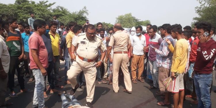 গলসিতে জাতীয় সড়কে ফের দুর্ঘটনা, মৃত দুই যুবক