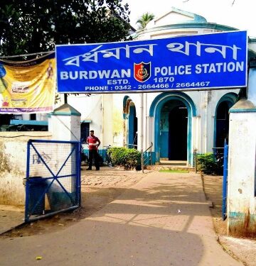 বর্ধমানে কোভিড বিধি লঙ্ঘনের অভিযোগে ধৃত ২