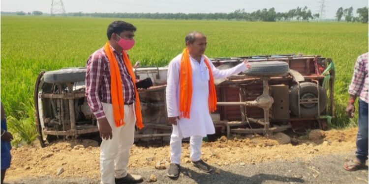 মঙ্গলকোটে প্রচারে যাওয়ার পথে গাড়ি উলটে আহত ৩০ বিজেপি কর্মী