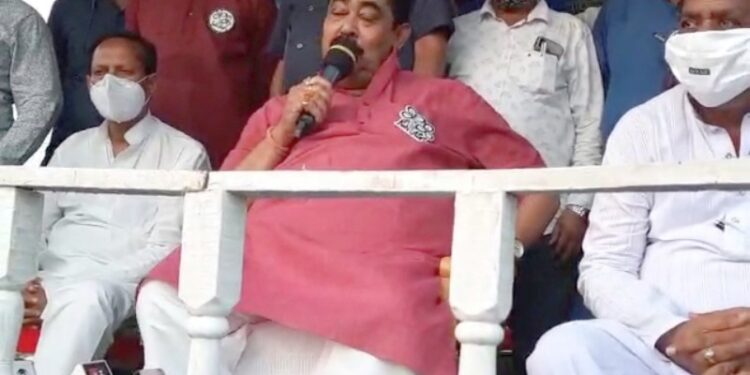 নির্বাচন কমিশনকে ‘অন্ধ ধৃতরাষ্ট্র’ বলে কটাক্ষ অনুব্রত মণ্ডলের