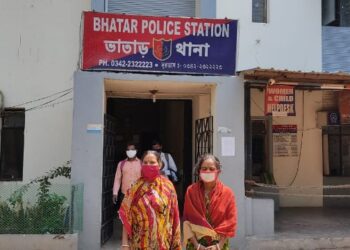 ভাতারে বিজেপি কর্মীর বাড়ির দরজায় আগুন লাগানোর অভিযোগ