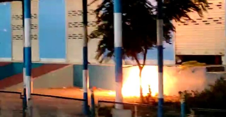 কাটোয়া হাসপাতালে রান্নার গ্যাসের সিলিন্ডারে বিস্ফোরণ, চাঞ্চল্য