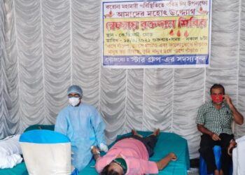 কাটোয়া হাসপাতালের রক্ত সঙ্কট দুর করতে ক্লাবের উদ্যোগে রক্তদান শিবির