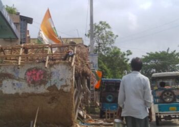 মন্তেশ্বরে বিজেপির কার্যালয়ে ভাঙচুর, লুটপাটের অভিযোগ শাসকদলের বিরুদ্ধে