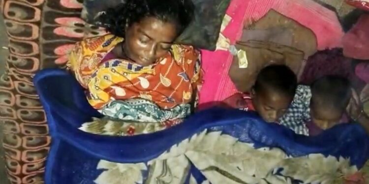 মালদায় প্রাকৃতিক দুর্যোগের শিকার দুই শিশুসহ ৩