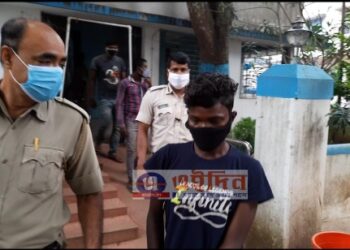 স্কুল ছাত্রীকে অপহরণের অভিযোগে গ্রেপ্তার যুবক