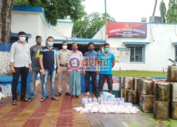 মেমারিতে পুলিশি অভিযানে উদ্ধার চোলাই মদ তৈরির প্রচুর সরঞ্জাম, গ্রেফতার ৩