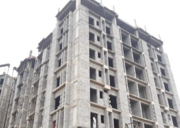 বর্ধমান শহরে অবৈধ ভাবে তৈরি হওয়া বাড়ি ভাঙতে তৎপর হল পৌরসভা