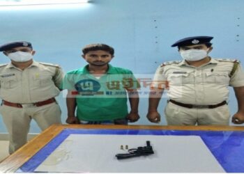 হেপাজতে নেওয়া বাইক চোরকে জেরা করে ৪ টি বাইক ও কার্তুজসহ রিভালবার  উদ্ধার