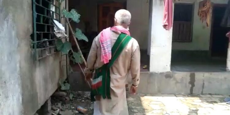 হুগলীর বলাগড়ে “ভুতুড়ে বাড়ি” পরিদর্শনে বিধায়ক