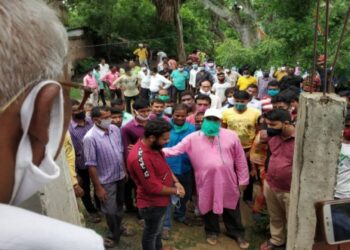 ঘরছাড়াদের ঘরে ফিরিয়ে দেওয়ার পরেও তৃণমূলের বিরুদ্ধে আঙুল তোলা জারি রাখলেন বিজেপি নেতারা