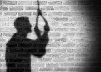 একাকীত্বের জেরে মানসিক অবসাদে আত্মঘাতী যুবক