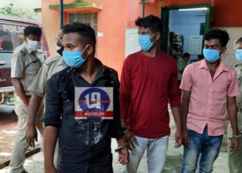 যাত্রী সেজে উঠে গাড়ি হাইজ্যাকের অভিযোগ, গ্রেফতার ৩