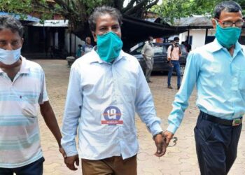 কাটোয়ায় চাকরি দেওয়ার নামে প্রতারণা,গ্রেফতার দুই মহিলাসহ ৩