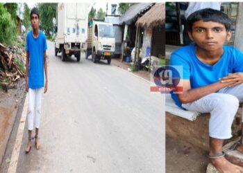 আকৈশোর পায়ে লোহার বেড়ি, স্বাভাবিক জীবনে ফিরতে চায় ‘অসুস্থ’ সামিম