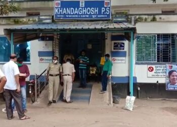 বিজেপি সমর্থকের বাড়িতে হামলা-ভাঙচুর-লুটপাট, জাতীয় মানবাধিকার কমিশন  তৎপর হওয়ার গ্রেফতার চার