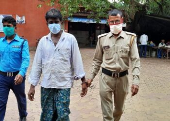 কাটোয়ায় দাদাকে গুলি করে খুনের চেষ্টার অভিযোগ, গ্রেফতার ভাই