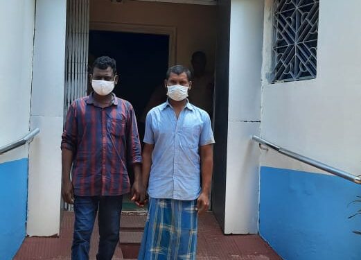 অন্ধ্রপ্রদেশের মানসিকভাবে অসুস্থ ব্যক্তিকে পরিবারের হাতে তুলে দিলো কাটোয়া থানার পুলিশ