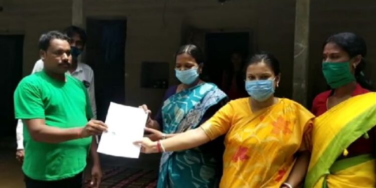 রায়নায় শুরু ’দুয়ারে কাস্ট সার্টিফিকেট প্রদান’ কর্মসূচি