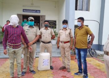 প্রচুর গাঁজা সহ গ্রেফতার গাঁজা পাচার চক্রের এক পাণ্ডা