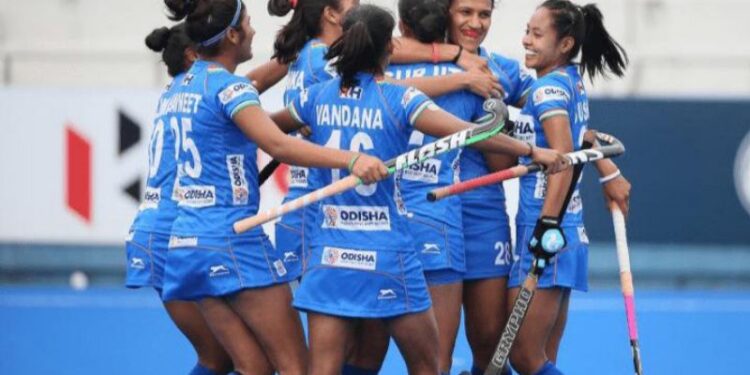 টোকিও অলিম্পিক : মহিলাদের হকিতে দক্ষিণ আফ্রিকাকে ৪-৩ গোলে হারাল ভারত