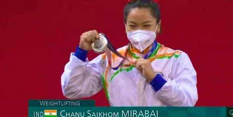 টোকিও অলিম্পিক : ভারোত্তোলনে রূপো মীরাবাঈ চানুর, প্রথম পদক জয় ভারতের