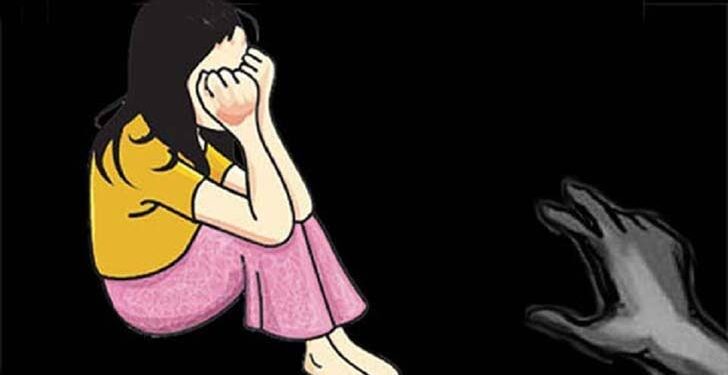 ছাত্রীকে শ্লীলতাহানি করার অশ্লীল ভিডিও ছড়িয়ে দেওয়ার অভিযোগে গ্রেপ্তার চার নাবালক ছাত্র