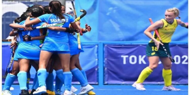 টোকিও অলিম্পিকে ইতিহাস সৃষ্টি করল ভারতের মহিলা হকি দল, অস্ট্রেলিয়াকে হারিয়ে পৌঁছে গেল সেমিফাইনালে