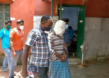 মঙ্গলকোটে তৃণমূল নেতা খুনের ঘটনায় গ্রেফতার ১, সিআইডির নজর এড়াতে পুকুরের পানার আড়ালে লুকিয়েছিল ধৃত দুষ্কৃতি