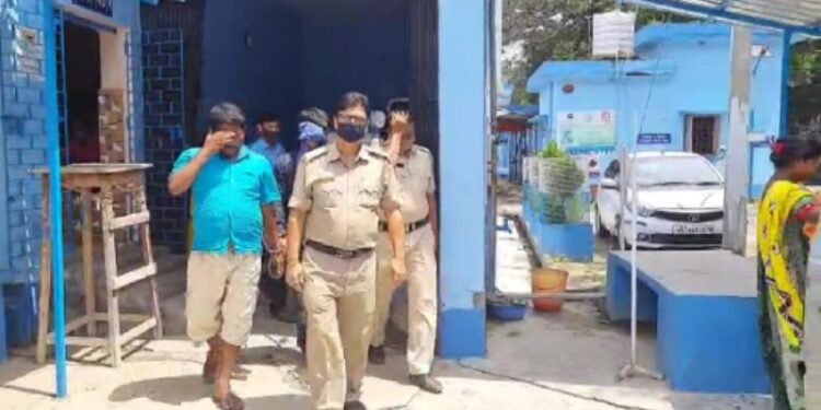 পূর্বস্থলীতে জাল নোটসহ গ্রেফতার ২